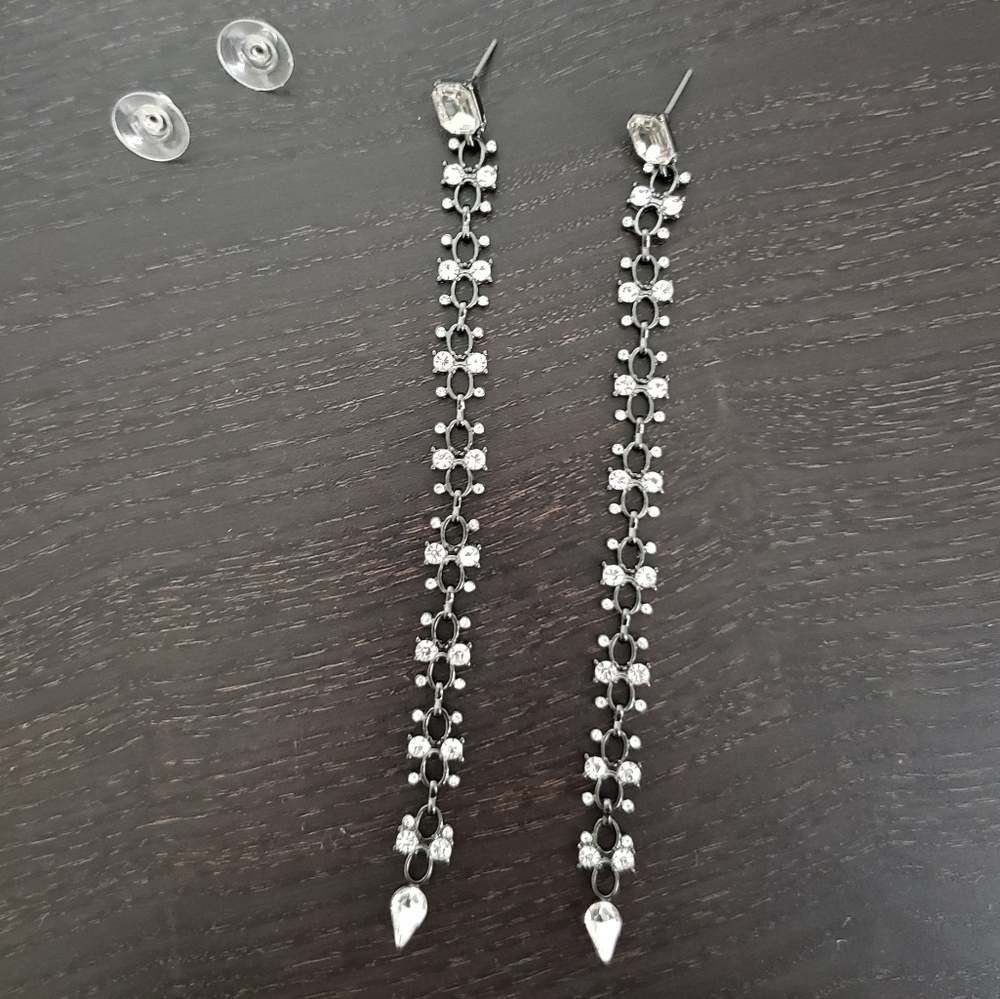 Free Press Dramatic Statement Drop Earrings - Picture 5 of 5